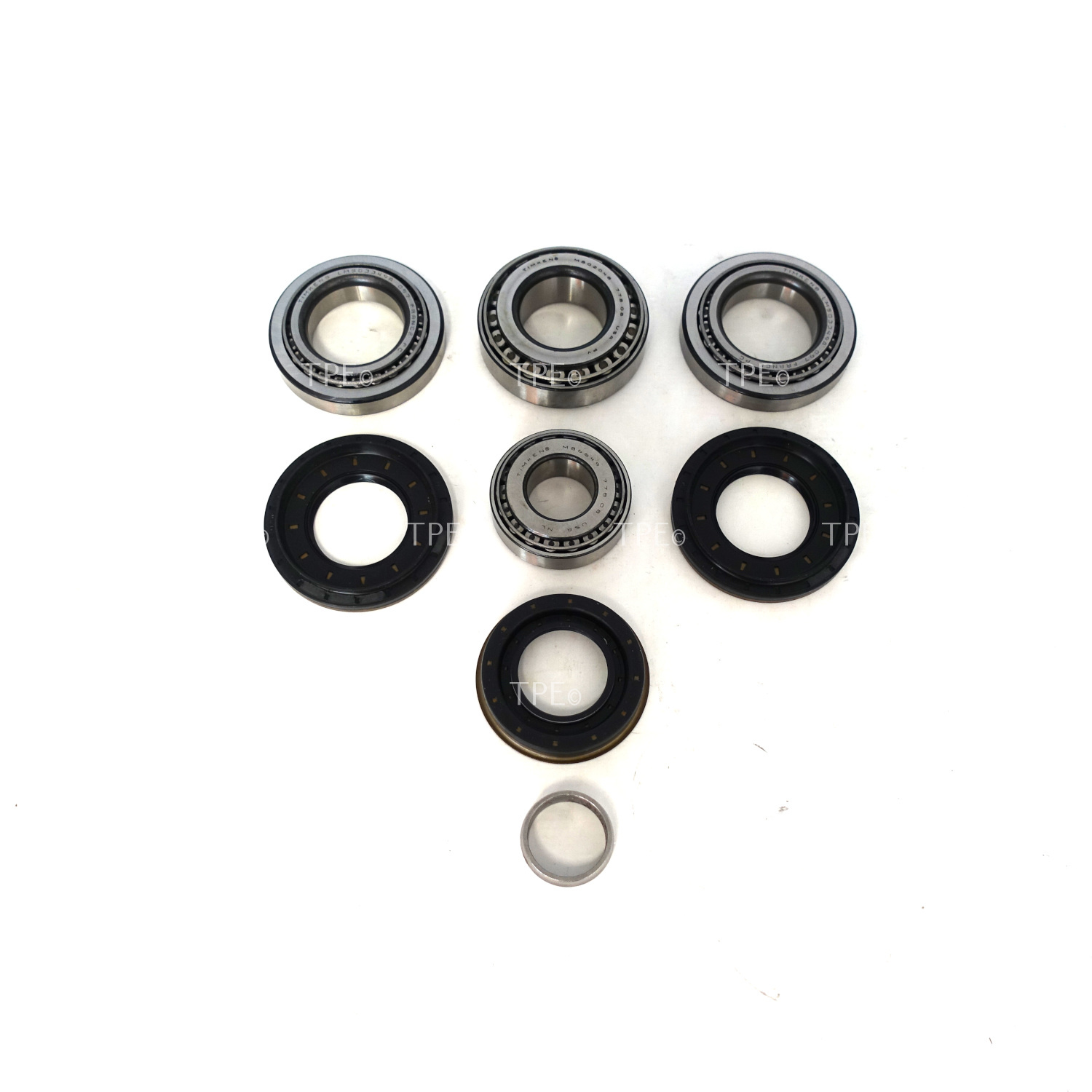 MB.KB.03 Fits the following differential numbers:
• A2043500414
• A2043500514
• A2043500614
• A2043500714
• A2043501014
• A2043501762
• A2043501862